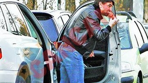 Se murdareste cu mancare