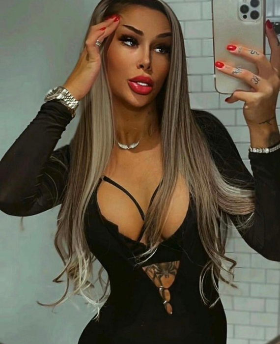 Andreea postează mereu fotografii incendiare / Sursă foto: Instagram.com