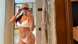 „Îmi iubesc formele”. Georgina Rodriguez s-a pozat în costum de baie înainte de nunta cu Cristiano Ronaldo