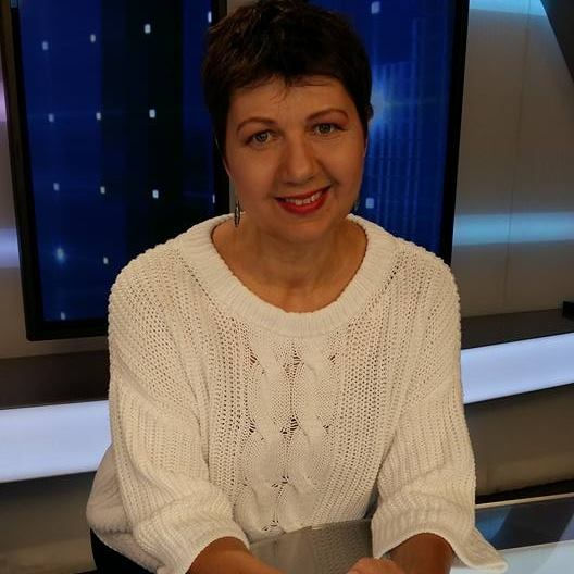 Fata Corinei Dragotescu, la un pas de tragedie! Jurnalista a dezvăluit totul pe Internet: “M-a sunat că are dureri mari“