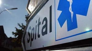 Un politist internat la Spitalul Elias din Bucuresti a atacat trei asistente
