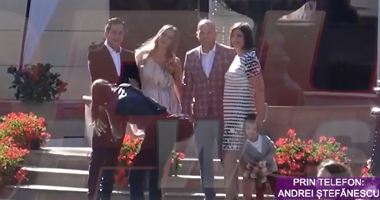 Andrei Ștefănescu s-a căsătorit ieri în secret cu Antonia. Primele imagini de la nuntă