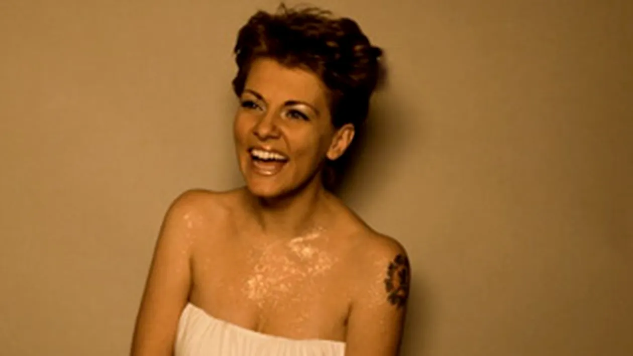 Dana Nalbaru e foarte multumita dupa deschiderea cafenelei: Am implinit un vis. Al meu!