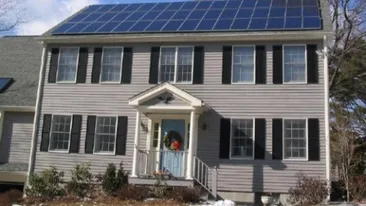 Scolile si gradinitele din sectorul 1, iluminate cu energie verde! Uite cum lucreaza panourile-minune!