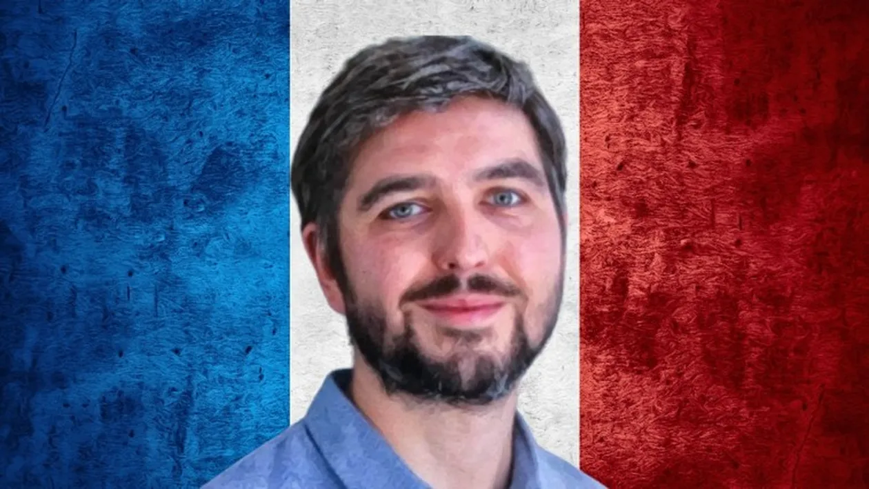 Cine este atacatorul care a decapitat un profesor în Paris. Victima, amenințată anterior cu moartea