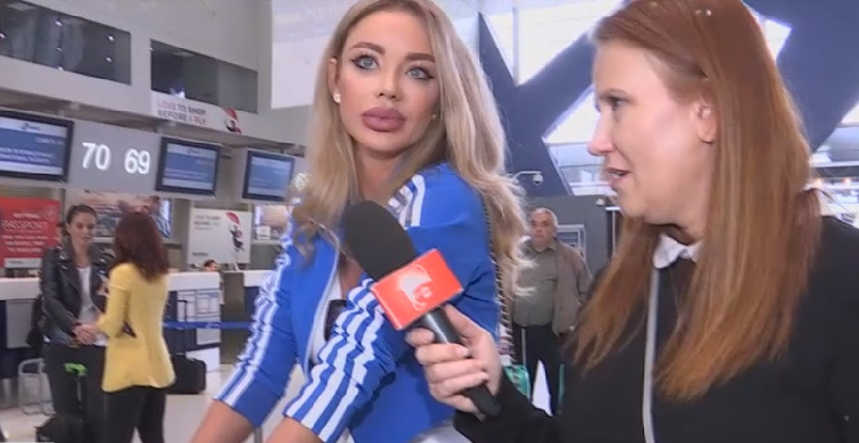 Victor Slav îi trimitea mesaje Biancăi Drăgușanu în aeroport, când se pregătea să plece în Asia. A arătat tuturor: “Uite, primesc încontinuu”
