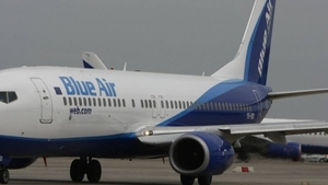 Incredibil! Au vrut să fure un avion, la Sibiu, dar s-au mulțumit cu o mașină! Povestea emoționantă a ”hoților”