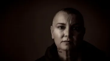 Fiul solistei Sinéad O’Connor s-a sinucis. Tânărul avea doar 17 ani