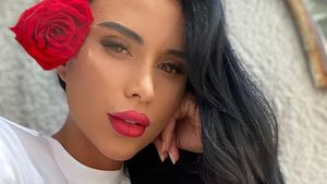 Daniela Crudu a îmbrăcat un costum de baie minuscul și a ”defilat” pe plaja din Mamaia. FOTO
