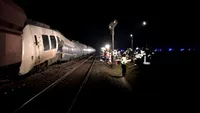 Doi soți au ajuns la spital, după ce mașina lor a fost lovită de tren