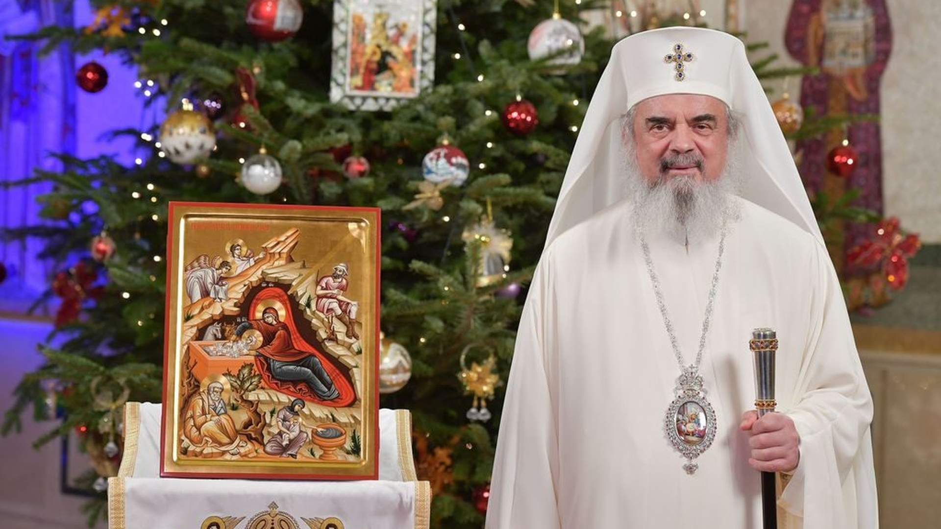 Patriarhul Daniel, mesaj de Crăciun: ”Aurul faptelor bune este cea mai mare cinstire adusă Pruncului Iisus”