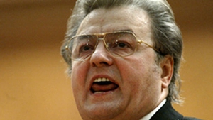 Corneliu Vadim Tudor, scandal de proportii IN DIRECT: "Du-te in mortii m*-**i de curva. Fa, mirosi a s****a de la o posta"