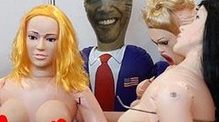 Obama a ajuns papusa gonflabila