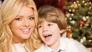 Îl mai ştiţi pe MARIO, fiul lui ADRIAN MUTU şi al ALEXANDREI DINU? E incredibil cât de mare s-a făcut!