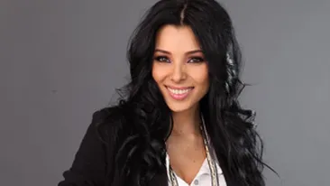 Corina Caragea se crede perfecta? Nu as schimba nimic la mine din punct de vedere fizic. Vezi care sunt cele 5 lucruri la care nu poate renunta