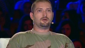 Preotul "decazut" care a "spurcat" Mitropolia! A cantat o piesa de la Parazitii ca sa treaca mai departe! Cheloo: "Nu pot sa-l tin pe Sfintia sa departe de Imparatia Banului si a Faimei"