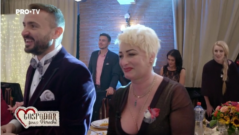 FOTO / Julieta de la „Gospodar fără pereche” nu s-a putut abţine şi i-a ordonat ASTA lui Marcel de faţă cu toţi invitaţii! Totul s-a întâmplat când era valsul mirilor