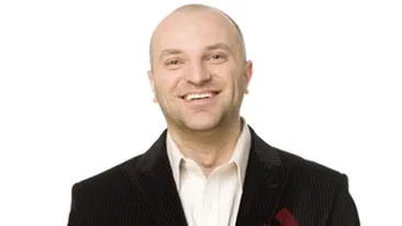 Capatos: Incercarile mele de a aduce ceva curat si spalat pe TV nu au mers, asa ca am coborat stacheta