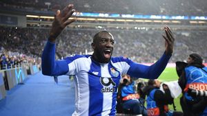 Start în optimile Europa League!
