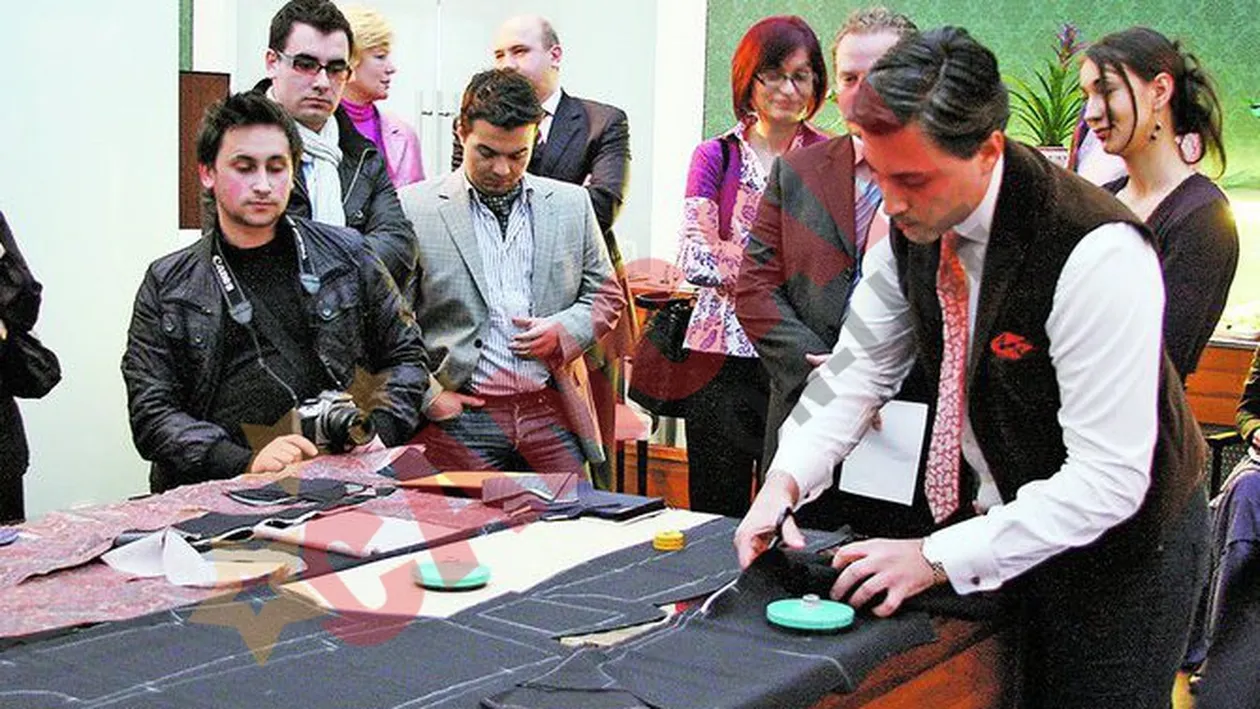 Printul Radu al Romaniei, imbracat de Alexandru Ciucu