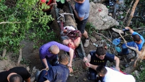 Dupa tragedia din Muntenegru, romanii primesc alta lovitura! Un microbuz s-a rasturnat in Marea Britanie! Afla bilantul victimelor