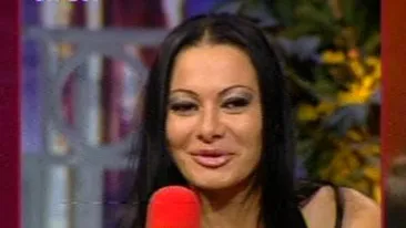 E grea si meseria de actrita porno! Regina sexului anal filmeaza de la 8 dimineata pana la 4 noaptea - Vezi cum decurgea relatia cu sotul ei si de ce au divortat!