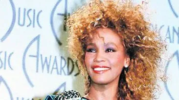 Din trecutul tumultuos al regretatei Whitney Houston. A fost amanta fratelui lui Michael Jackson