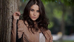 Ce pret a "platit" Nicolle Stanese pentru a putea prezenta romanilor Eurovision-ul! "Le impac cumva..."
