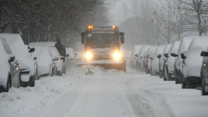 Alertă meteo! A fost prelungit CODUL PORTOCALIU de ninsori emis pentru județe din vestul, sudul și centrul țării, prelungit