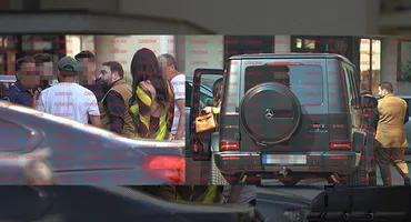 Florin Salam a fost externat, Roxana Dobre l-a adus acasă! Surpriză în fața scării: cine l-a așteptat