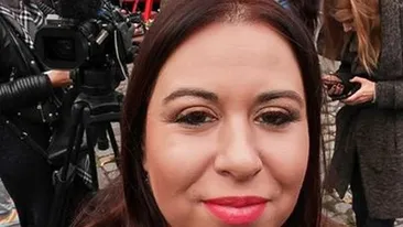 Oana Roman şi Marius Elisei şi-au reînoit jurămintele, la biserică! Cum arată ”mireasa”