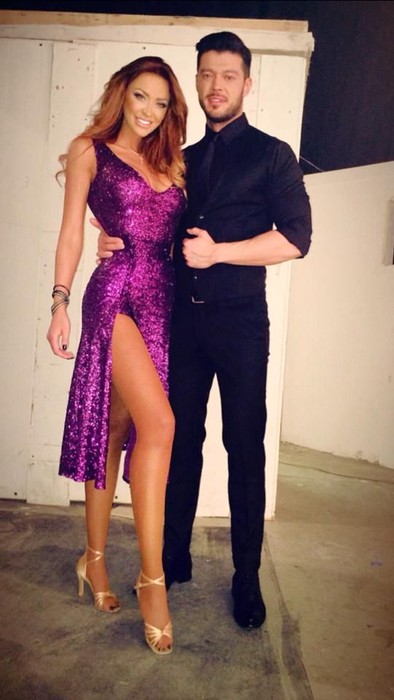 CANCAN.ro organizează casting pentru postul de bonă a fiicei lui Victor Slav! Ce beneficii oferă Bianca Drăguşanu şi ce pretenţii are!