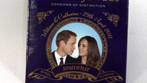 In Marea Britanie s-au lansat prezervativele cu efigia printului William si a logodnicei sale!