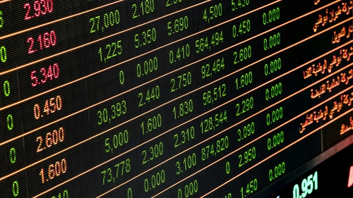 Curs valutar BNR, 15 decembrie 2025. Cât costă 1 euro cu 10 zile înainte de Crăciun