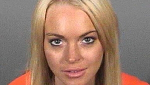 Lindsay Lohan a fost arestata! A lovit un pieton cu masina si a fugit de la locul accidentului