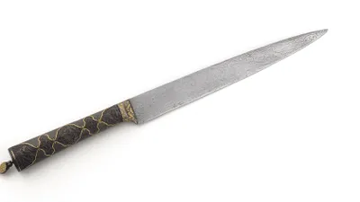 Arme și obiecte ritualice realizate cu materiale extraterestre. Descoperirile care arată că acum mii de ani oamenii foloseau metale din spațiul cosmic