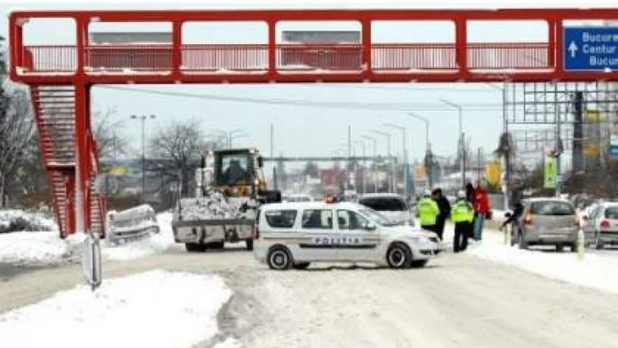 Accident grav pe DN1, cu un microbuz de călători. O persoană şi-a pierdut viaţa