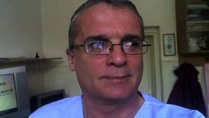 Doliu în lumea medicală! Un cunoscut doctor din Timișoara s-a sinucis. S-a împușcat în cap cu un pistol