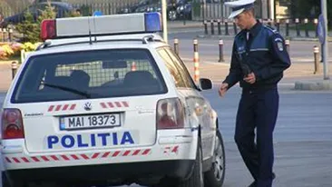 Si-a făcut dreptate cu pumnul! Un bărbat a snopit in bătaie doi elevi care ii amenintaseră nepotul