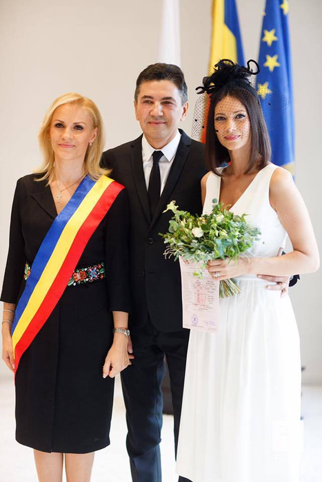Fiica ANDREEI BERECLEANU, apariţie de milioane la nunta mamei sale! Iată ce ţinută a purtat