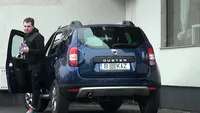 Fără Mercedes, părăsit de gagică, BOZO era să se răstoarne cu Dacia! Şefa de la Fonduri Europene a luat măsuri drastice împotriva fiului