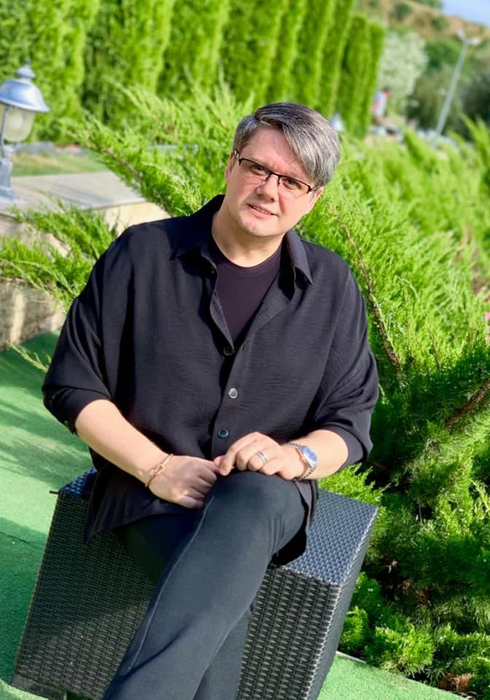 Un artist celebru, sacrificii importante în carieră: „Muncesc cu sânge ca să îmi plătesc ratele”