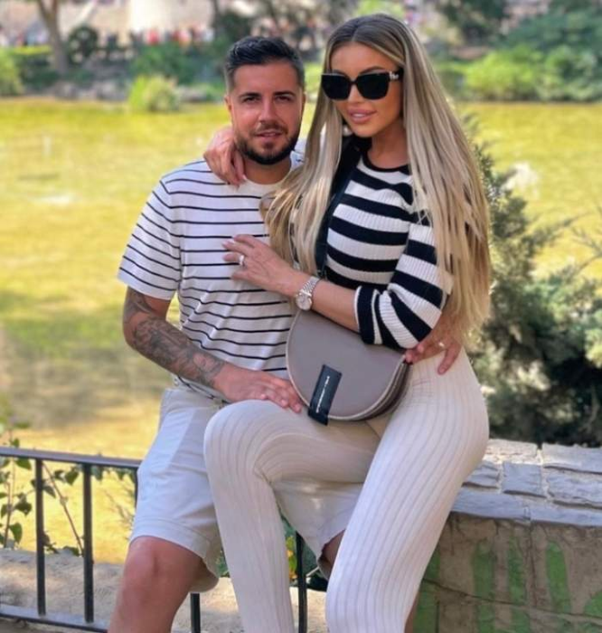 Roxana Vasniuc s-a despărțit de soțul ei- sursa- social media