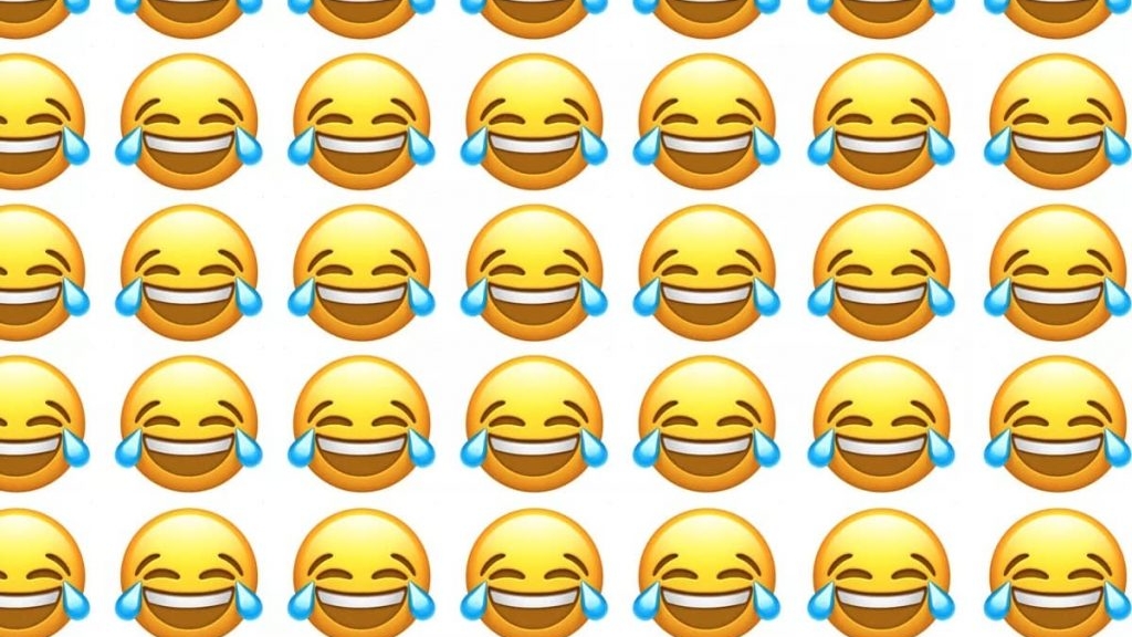 Banc | O tipă la dentist. Sună telefonul ei