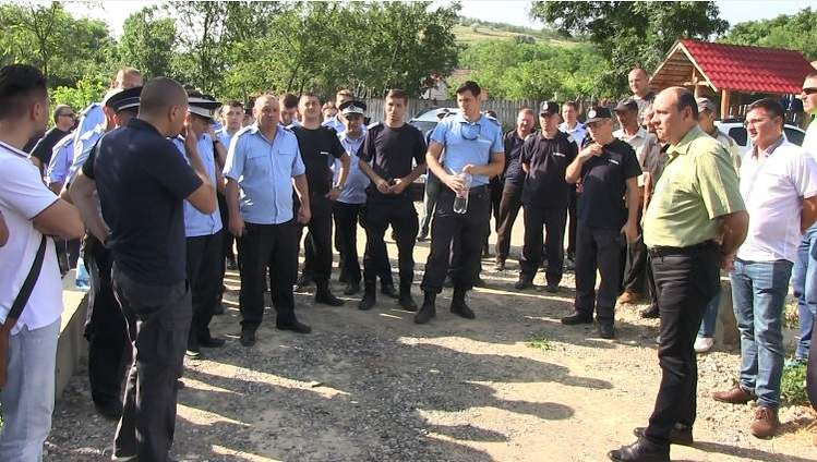 Ce a scris în biletul de adio Veronica, fetița de 11 ani din Vaslui care a dispărut de acasă! Îți dau lacrimile