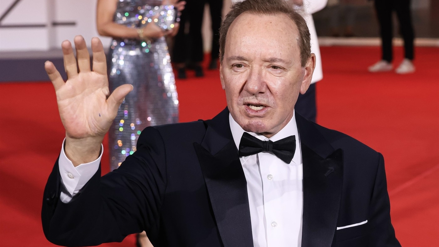 Fostul prinț al Hollywood-ului rupe tăcerea după ce s-a aflat că a rămas fără casă: ”Mii de oameni m-au contactat să-mi ofere adăpost”