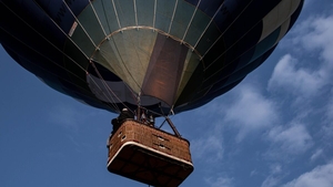 Primăria din România care a cumpărat un balon cu aer cald de aproape 100.000 de euro. Nu a zburat niciodată în 6 ani