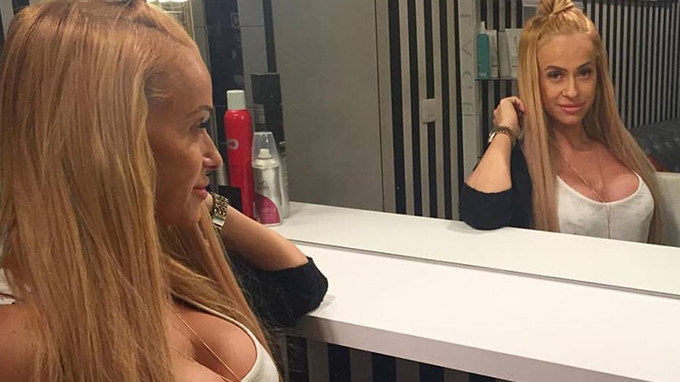 Ce a apărut pe pagina de Facebook a ANDEI ADAM, după ce BIANCA DRĂGUŞANU a răbufnit la adresa ei! "Cine vrea să dea..."