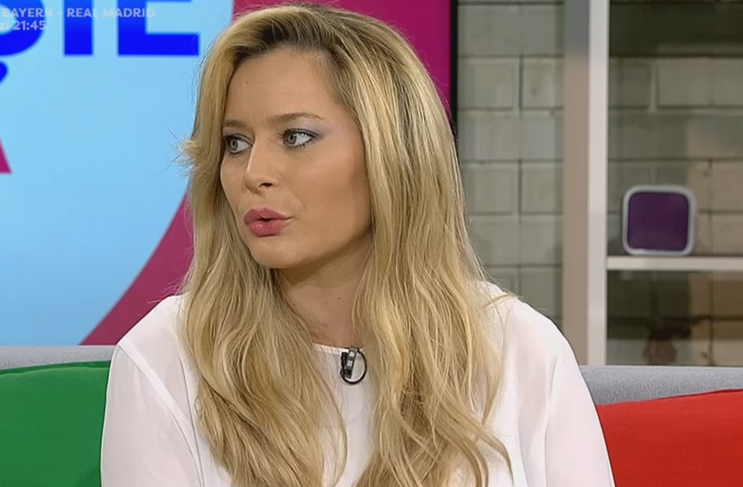 Laura Cosoi, ultima lună de sarcină: “Mi-aș dori ca soțul să fie lângă mine când o să nasc“
