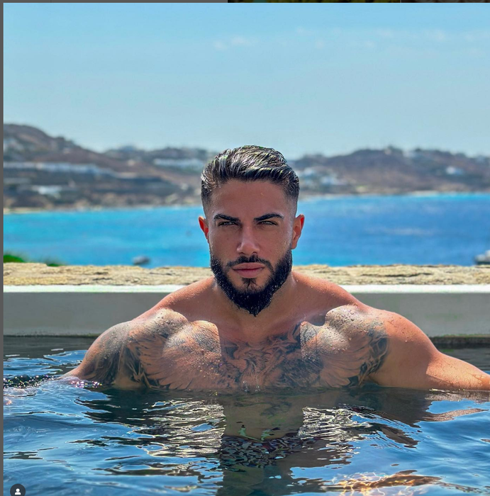 Ele sunt ispitele care n-au mai apărut la TV! (SURSA: INSTAGRAM.COM)